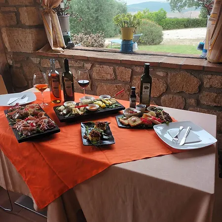 La Castellina Farm stay
