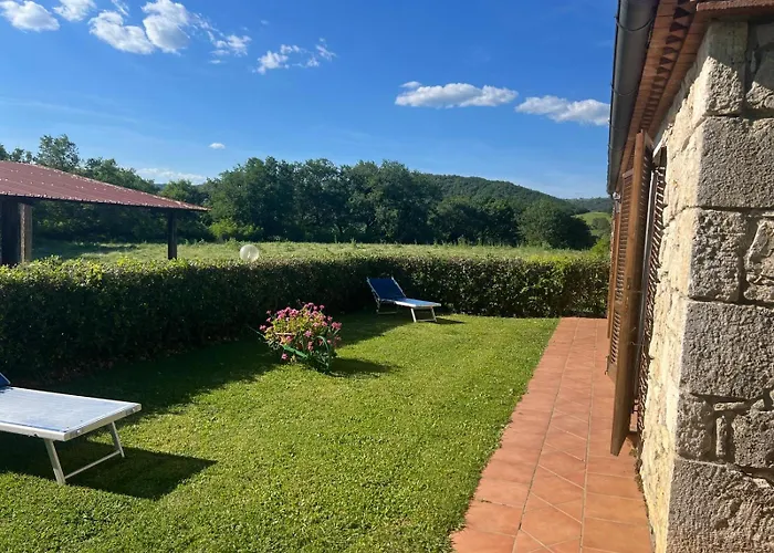 La Castellina בית חווה סטורניה