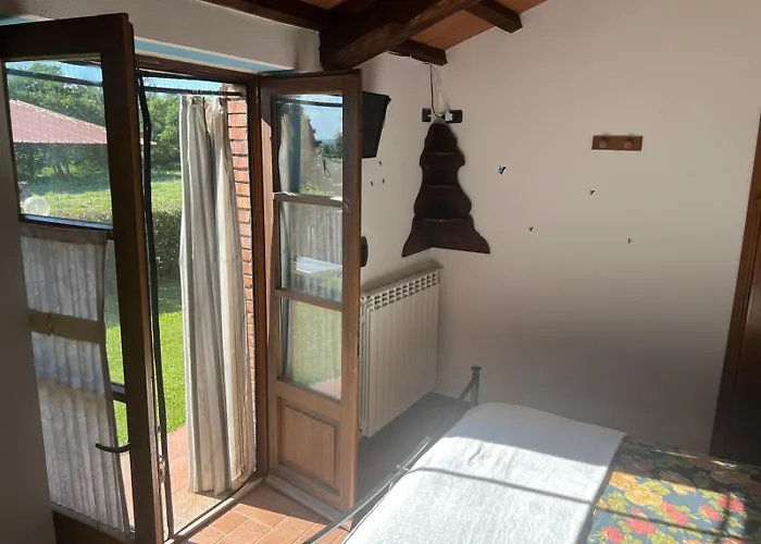 La Castellina סטורניה